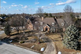 4003 MARIAN Drive, Quincy, IL 62305