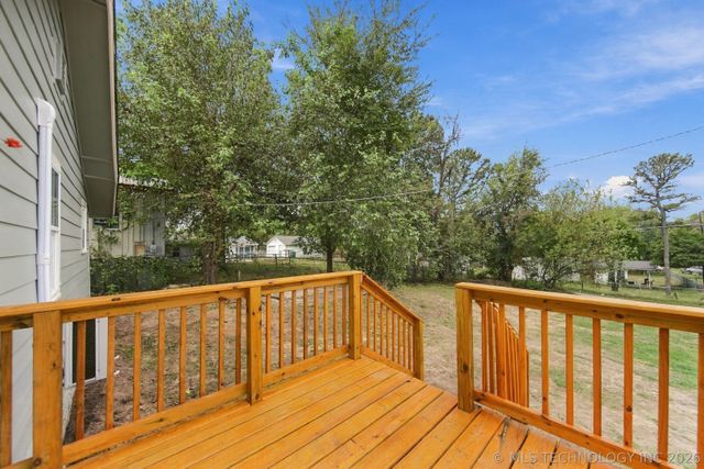 522 N Franklin Avenue, Sand Springs, OK 74063