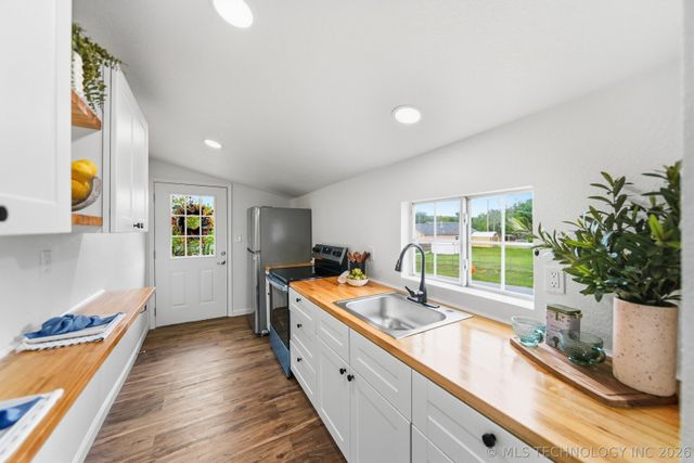 522 N Franklin Avenue, Sand Springs, OK 74063