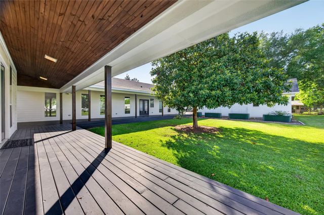 12625 Padon Road, Needville, TX 77461