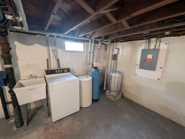 1335 SHERRIN STREET, Oshkosh, WI 54904