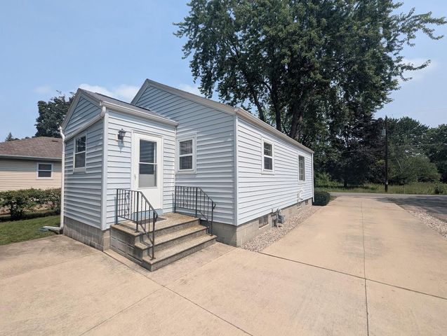 1335 SHERRIN STREET, Oshkosh, WI 54904