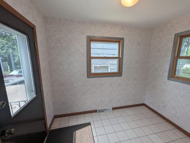 1335 SHERRIN STREET, Oshkosh, WI 54904