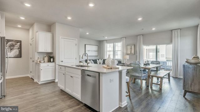 845 BROADWAY #1, West Cape May, NJ 08204