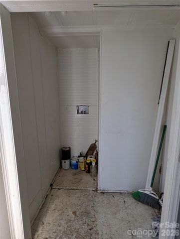 129 Hugo Drive, Gastonia, NC 28056