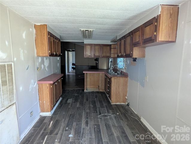 129 Hugo Drive, Gastonia, NC 28056