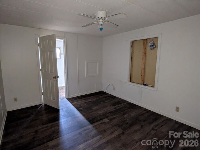 129 Hugo Drive, Gastonia, NC 28056