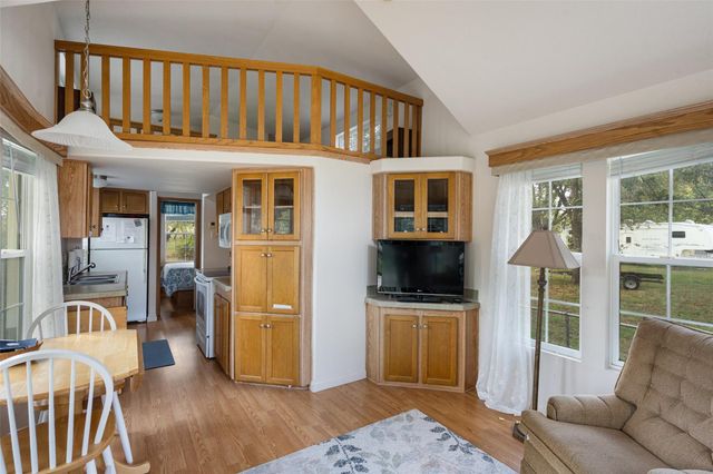 2546 Williams Lakeshore, Kingsland, TX 78639