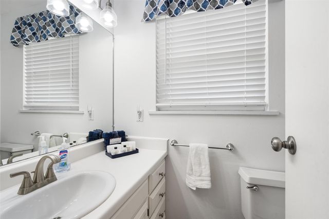 2546 Williams Lakeshore, Kingsland, TX 78639