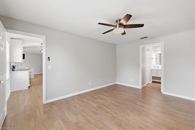 3432 SW 14th PL, Cape Coral, FL 33914