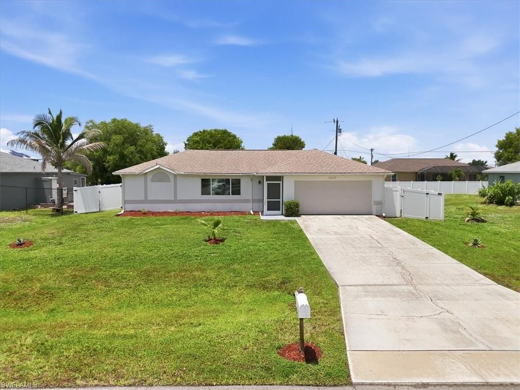 3432 SW 14th PL, Cape Coral, FL 33914