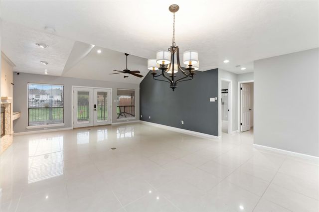 1926 Mosa Creek Court, Houston, TX 77017