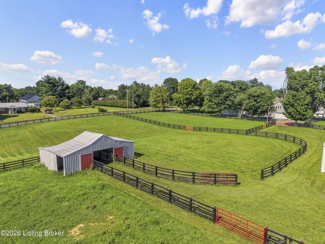 1219 Taylor Wood Rd, Simpsonville, KY 40067