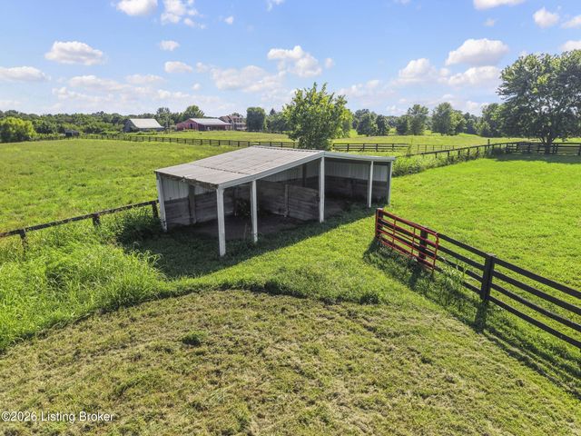 1219 Taylor Wood Rd, Simpsonville, KY 40067