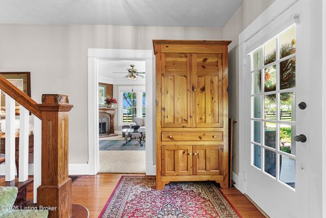 1219 Taylor Wood Rd, Simpsonville, KY 40067