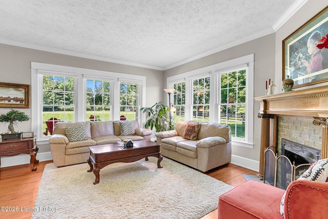1219 Taylor Wood Rd, Simpsonville, KY 40067