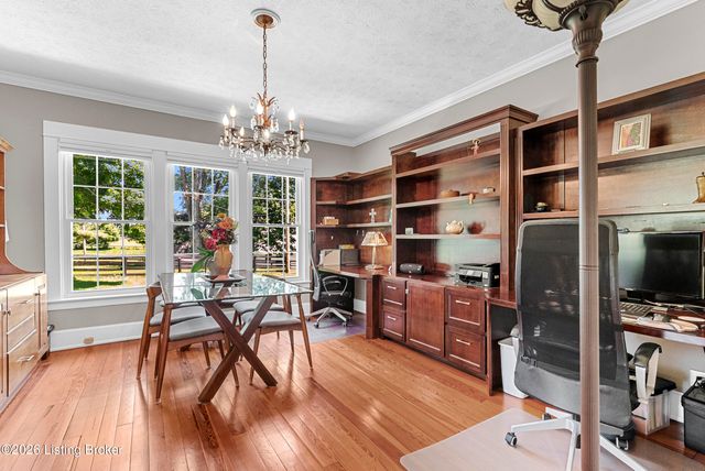 1219 Taylor Wood Rd, Simpsonville, KY 40067