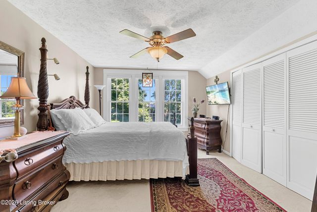 1219 Taylor Wood Rd, Simpsonville, KY 40067