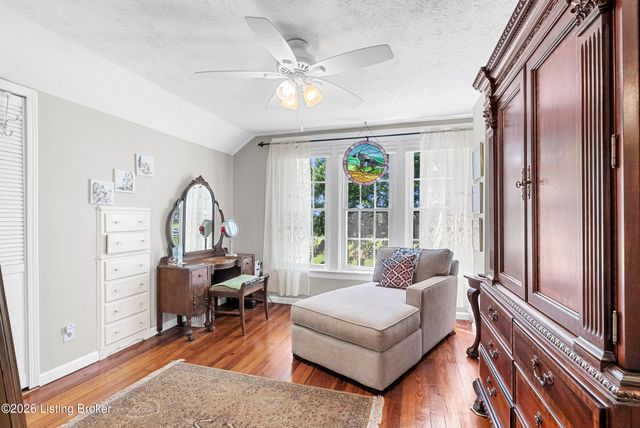 1219 Taylor Wood Rd, Simpsonville, KY 40067