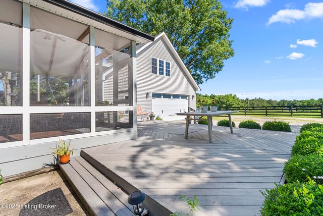 1219 Taylor Wood Rd, Simpsonville, KY 40067