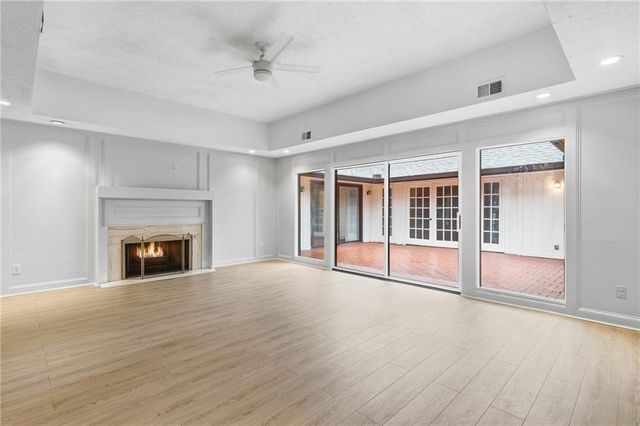 1130 Valley Ridge Court SE, Marietta, GA 30067