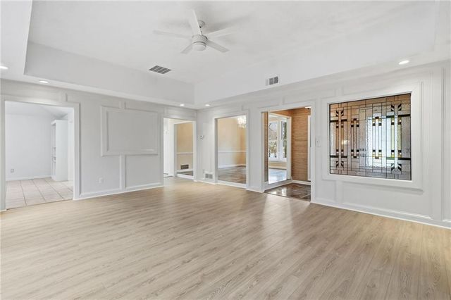 1130 Valley Ridge Court SE, Marietta, GA 30067