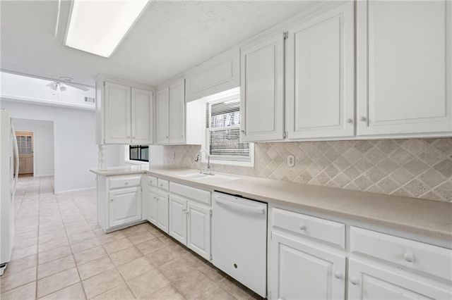 1130 Valley Ridge Court SE, Marietta, GA 30067