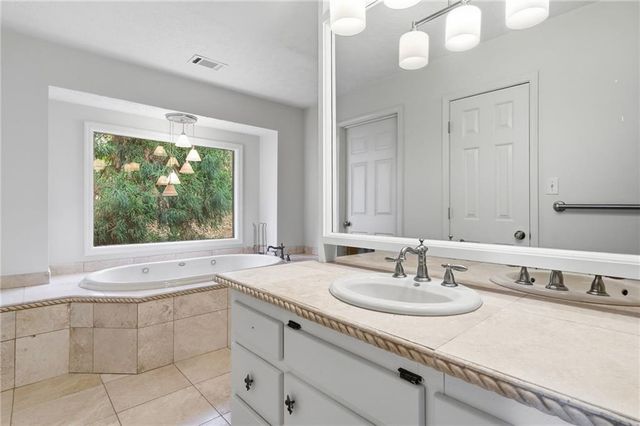 1130 Valley Ridge Court SE, Marietta, GA 30067