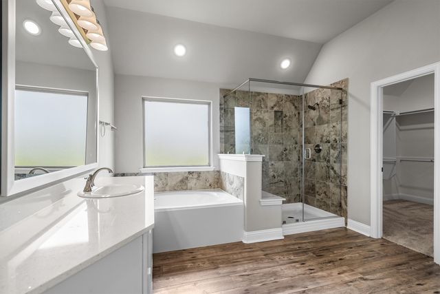 312 Ledstone Court, Rockwall, TX 75032