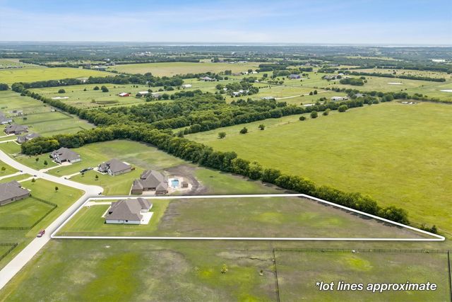 312 Ledstone Court, Rockwall, TX 75032