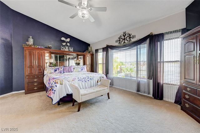 8960 Lansberry Court, Las Vegas, NV 89147