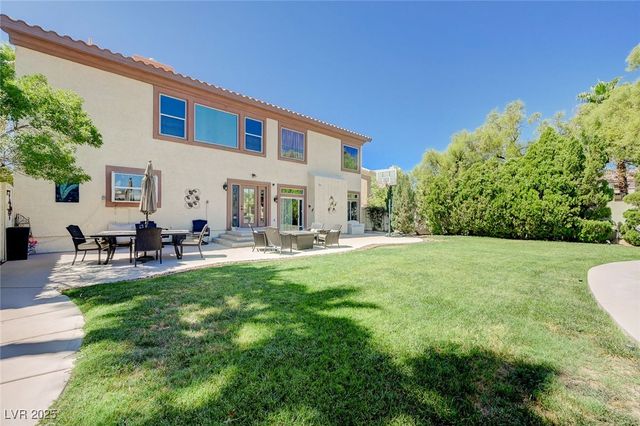 8960 Lansberry Court, Las Vegas, NV 89147