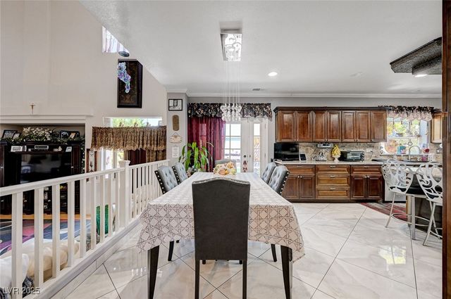 8960 Lansberry Court, Las Vegas, NV 89147