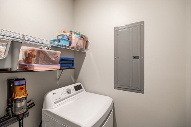 241 Griffin Ln, Gallatin, TN 37066