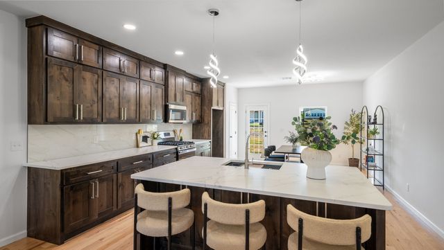 16120 E Oklahoma Place, Tulsa, OK 74116