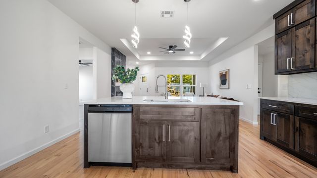 16120 E Oklahoma Place, Tulsa, OK 74116
