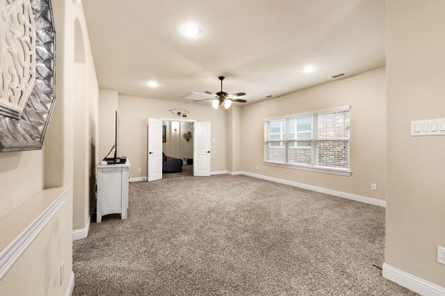 5204 Soren Street, Irving, TX 75038