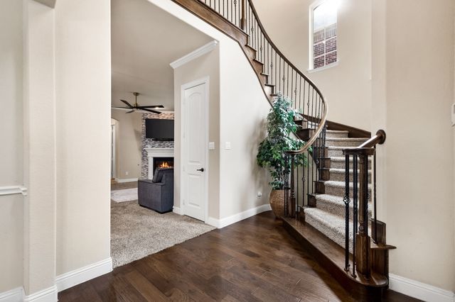 5204 Soren Street, Irving, TX 75038