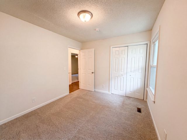 4023 Cavalier Dr, Murfreesboro, TN 37129