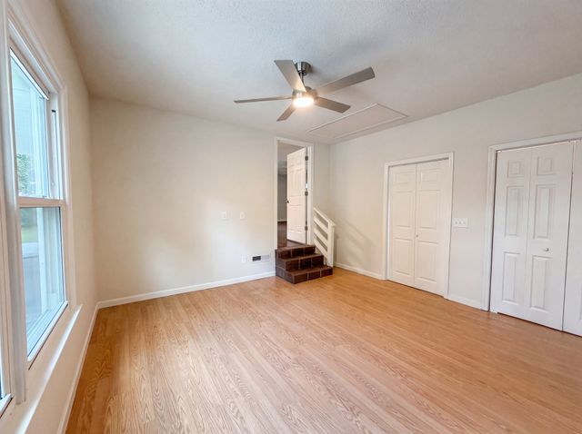 4023 Cavalier Dr, Murfreesboro, TN 37129