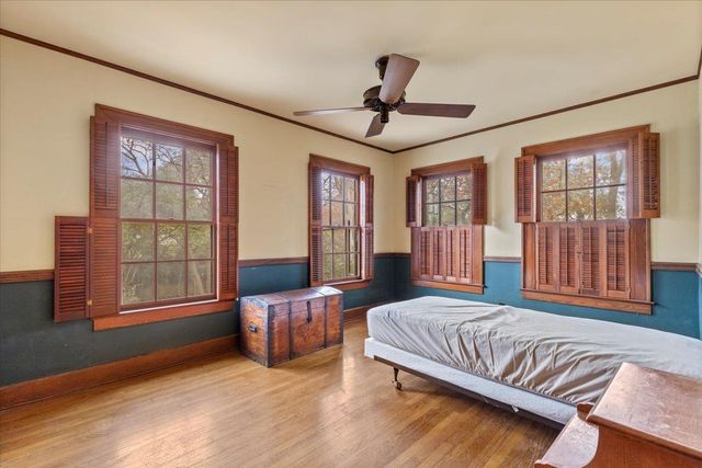 1607 Sharon LN, Austin, TX 78703