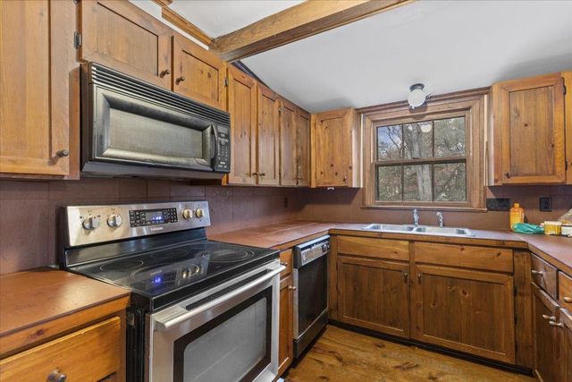 1607 Sharon LN, Austin, TX 78703