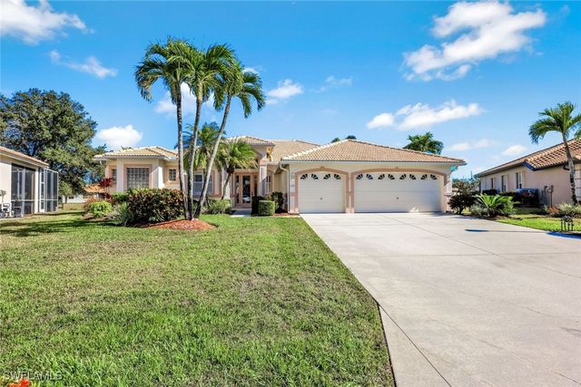 598 Grand Rapids BLVD, Naples, FL 34120