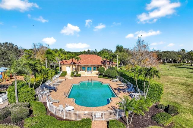 598 Grand Rapids BLVD, Naples, FL 34120