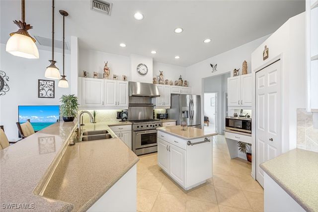 598 Grand Rapids BLVD, Naples, FL 34120