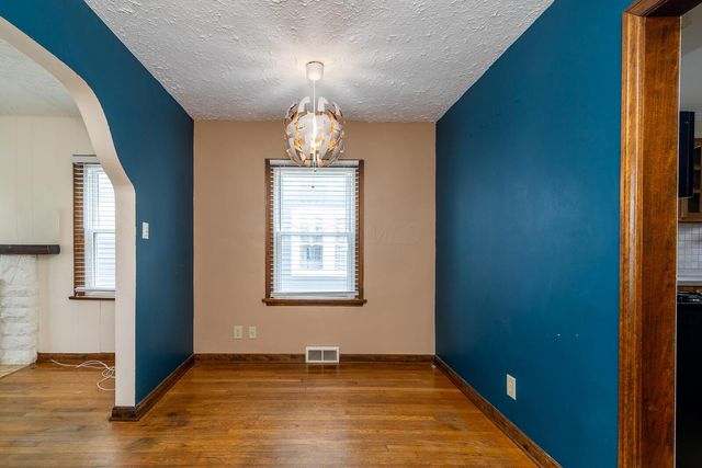 555 Nashoba Avenue, Columbus, OH 43223