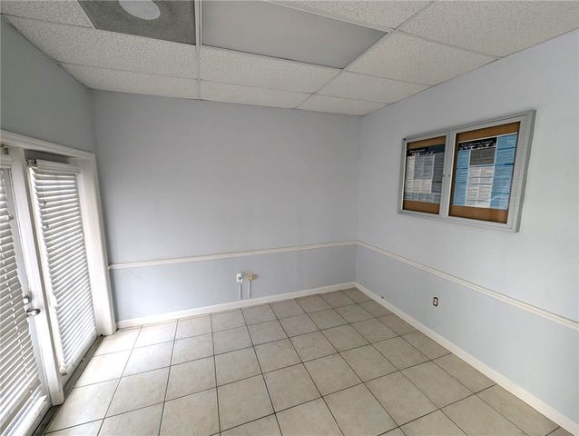 923 37th Place, Vero Beach, FL 32960