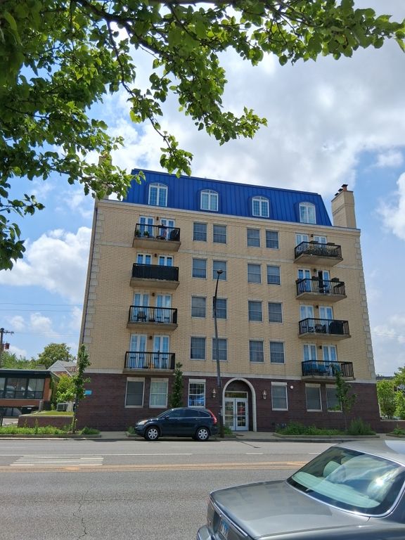 5978 N Lincoln Avenue 1B, Chicago, IL 60659