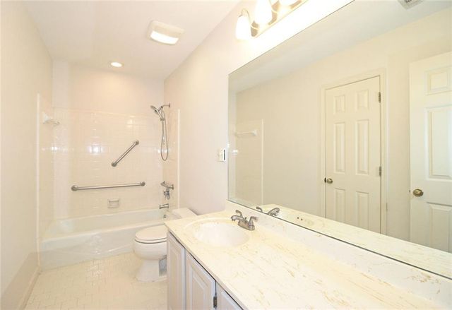 128 River Ridge Lane, Roswell, GA 30075