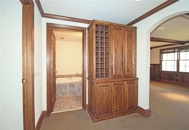 128 River Ridge Lane, Roswell, GA 30075